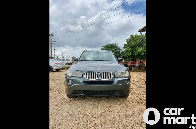 SUPER CLEAN 2008 BMW X3 - 1/5