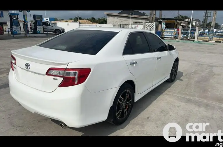 2012 Toyota Camry Sport