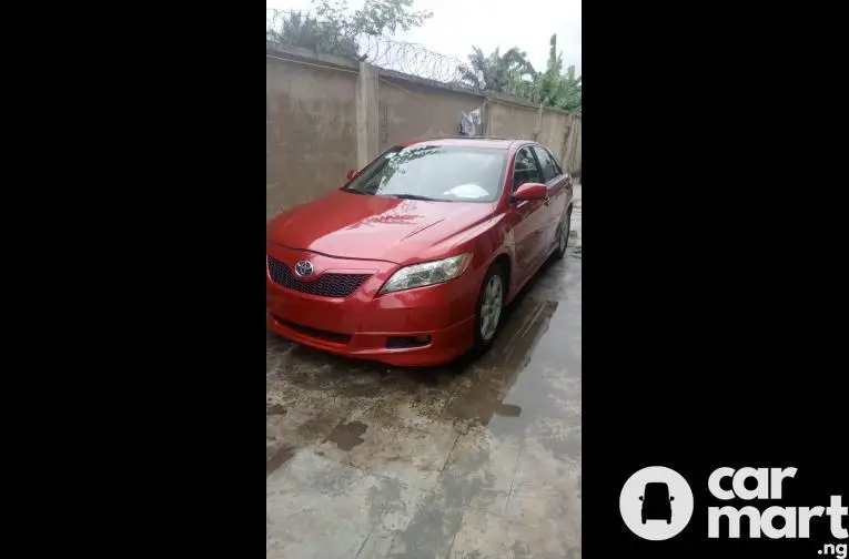 Used Toyota Camry 2008 v6 - 3/5