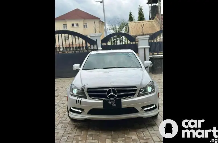 2014 UPGRADED MERCEDES BENZ C350 - 1/5