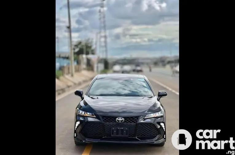 2019 TOYOTA AVALON TOURING - 1/5