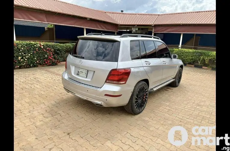 2014 MERCEDES BENZ GLK350 - 4/5