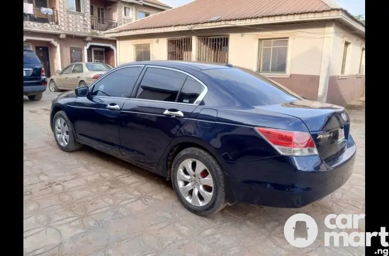 Used 2009 Honda Accord - 4/5