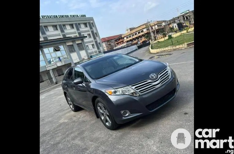 Foreign Used 2009 Toyota Venza Xle Edition - 1