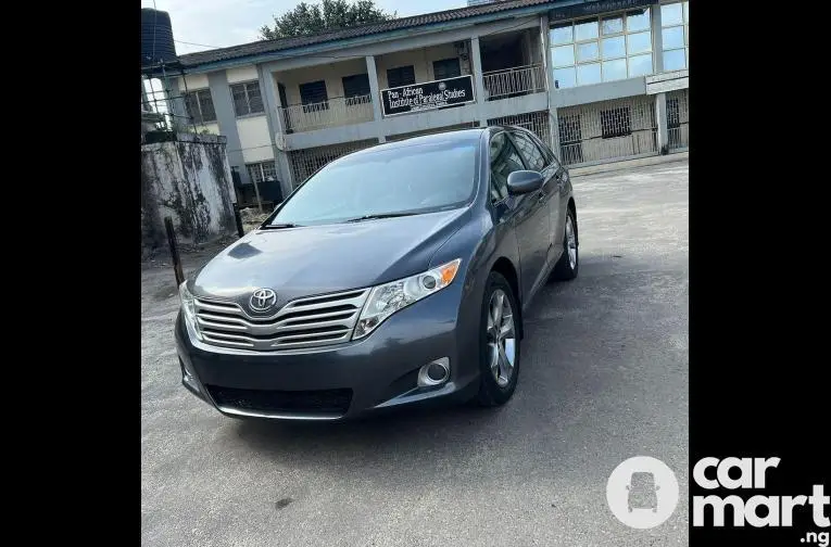 Foreign Used 2009 Toyota Venza Xle Edition - 4/5