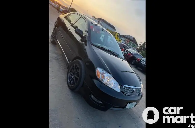 Neatly Nigerian used 2006 Toyota Corolla - 1/5