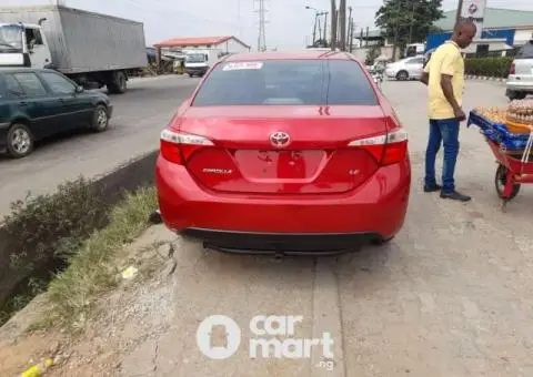 Used 2014 Toyota Corolla - 2/3