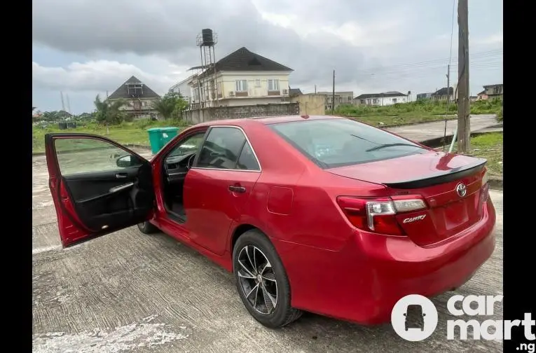 Used Toyota Camry 2013 - 2