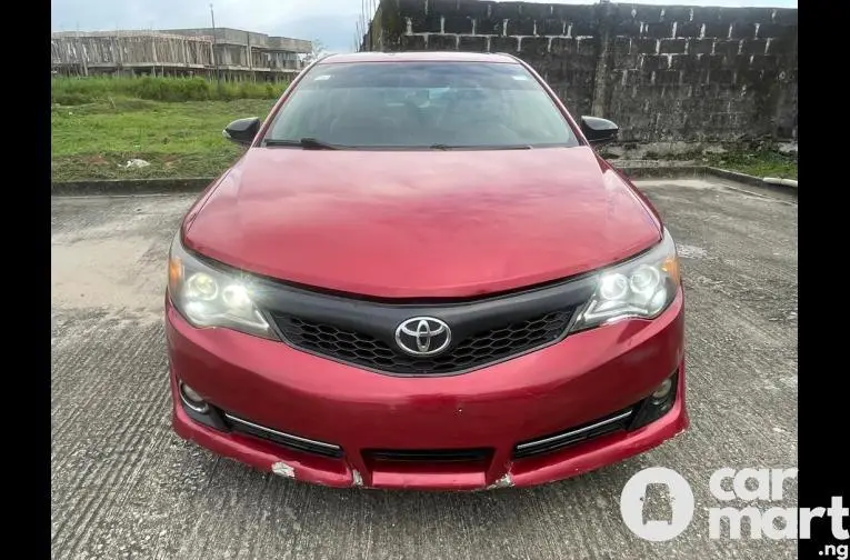 Used Toyota Camry 2013 - 4/5