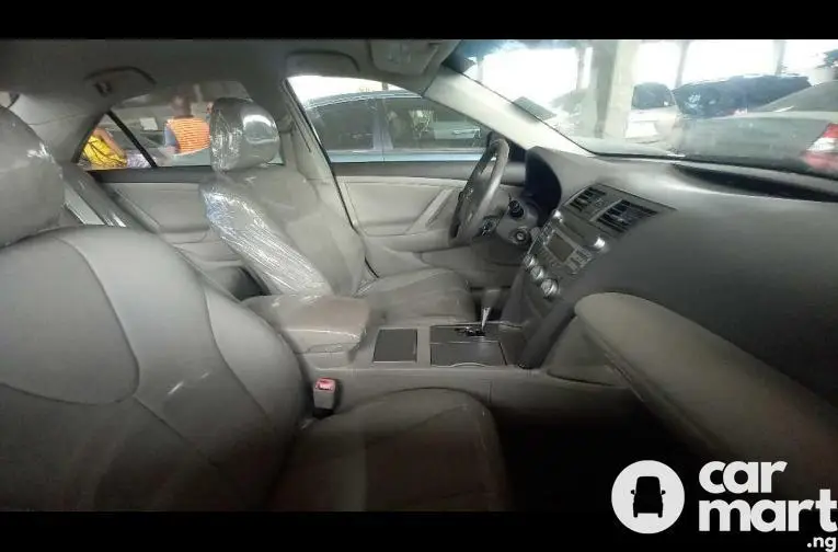 Foreign Used 2010 Toyota Camry - 3