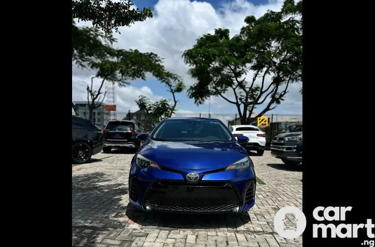 2019 Toyota Corolla SE - 1/5