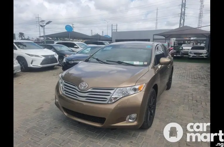 Tokunbo 2010 Toyota Venza - 1