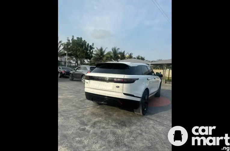 Pre-Owned 2018 Range Rover Velar - 4/5