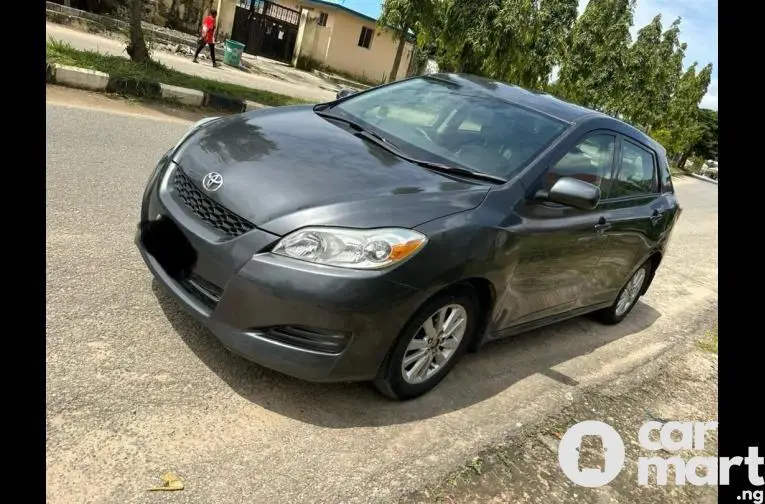 2009 TOYOTA MATRIX