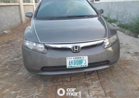 Nigerian used Honda Civic 2008 - 2/5