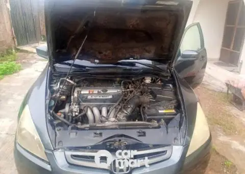 Neatly Used 2003 Honda Accord (EOD) - 4/5