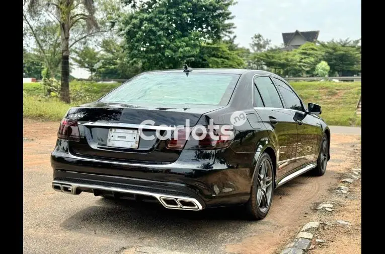 SUPER CLEAN 2013 MERCEDES BENZ E350 - 4/5