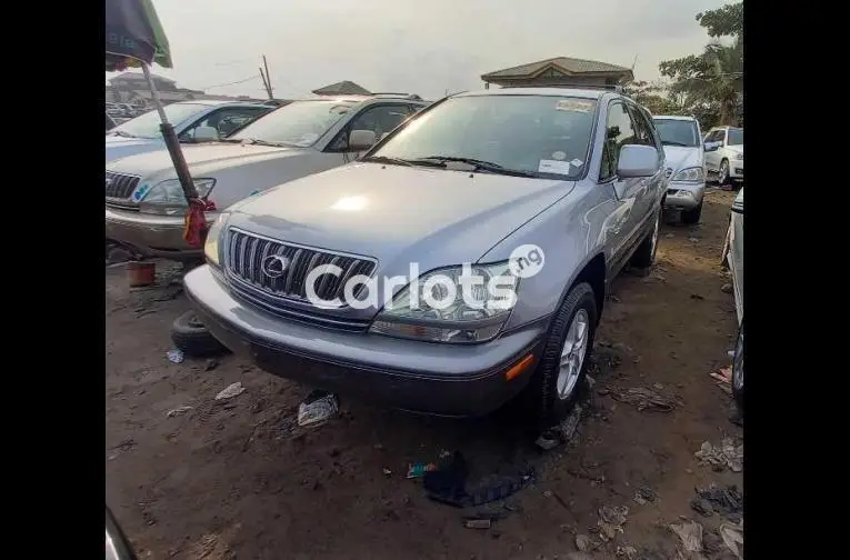 Foreign Used 2003 Lexus RX300 - 1/5