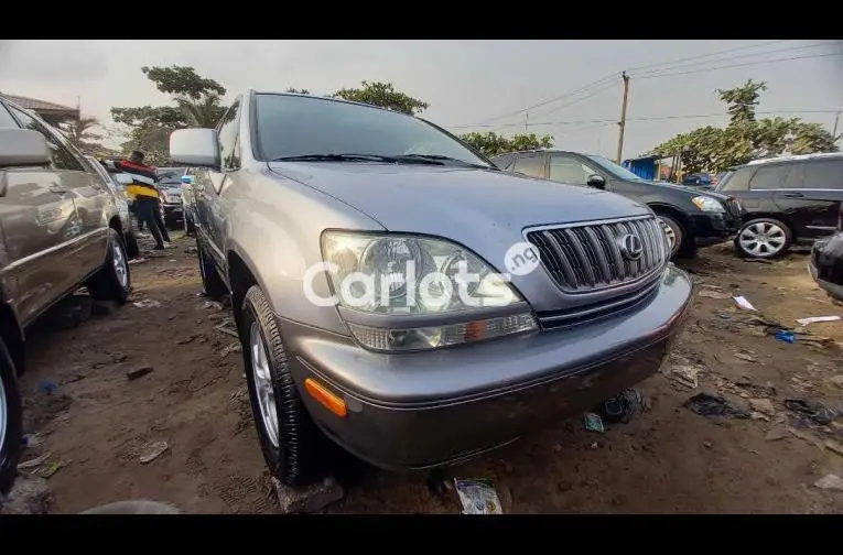 Foreign Used 2003 Lexus RX300 - 2/5