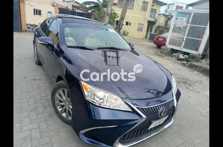 Barely Used Lexus Es350 Direct 2009 upgraded to 2018 - 1/5