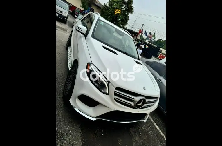 2016 Mercedes Benz GLE 350 Premium