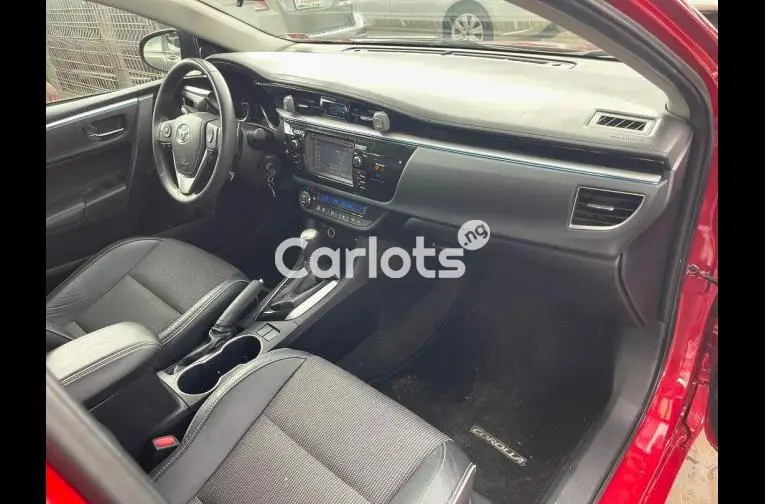 Toyota Corolla Sport 2016 - 4/5