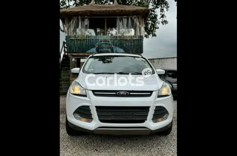 DIRECT FOREIGN USED 2015 FORD ESCAPE SE - 1/5