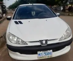 Sharp Peugeot 206 - 1