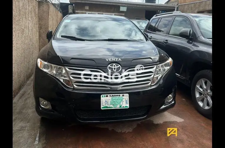 2010 Toyota Venza Premium - 1/5