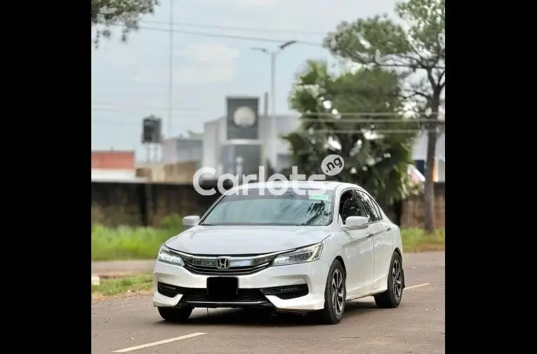 2017 UPGRADED HONDA ACCORD - 1/5