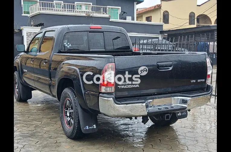 Used Toyota Tacoma 2010 - 5/5