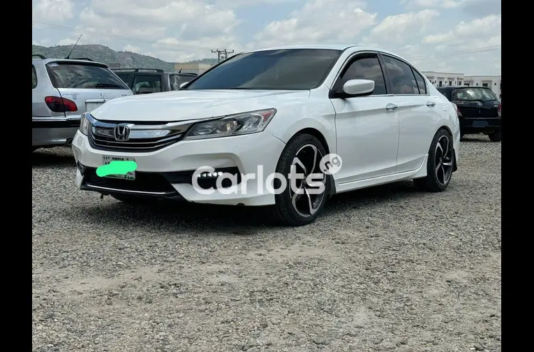 2016 HONDA ACCORD SPORT - 1/5