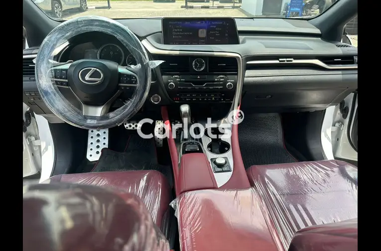 Tokunbo 2019 Lexus RX350 FSport - 3/5