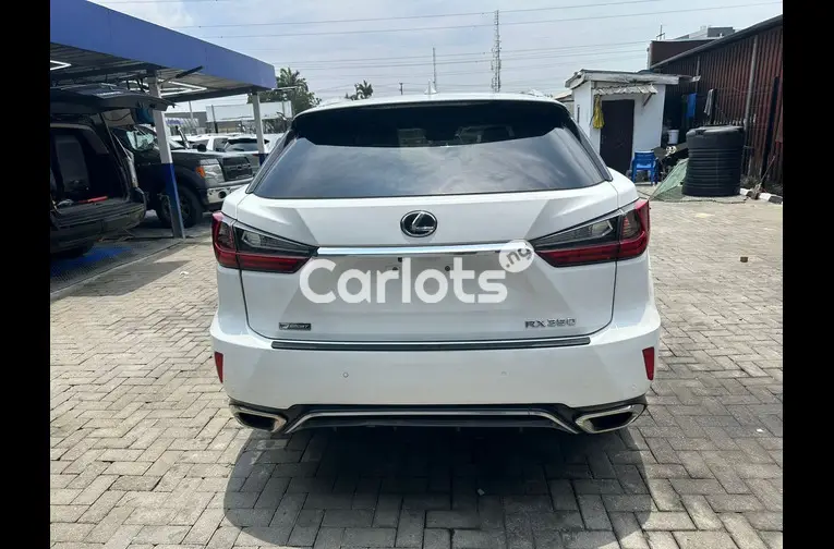 Tokunbo 2019 Lexus RX350 FSport - 5/5