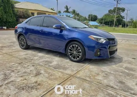 Super clean 2016 Toyota Corolla S - 1/5