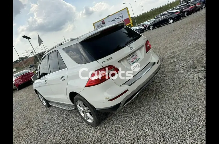 SUPER CLEAN 2012 MERCEDES BENZ ML350 - 4/5