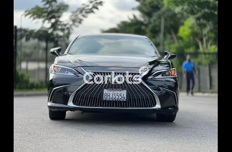 DISTRESS SALE FOREIGN USED 2019 LEXUS ES350 - 1/5