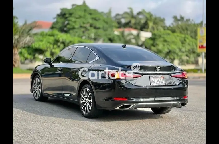 DISTRESS SALE FOREIGN USED 2019 LEXUS ES350 - 4/5