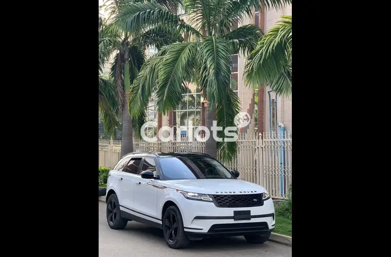 DISTRESS SALE FOREIGN USED 2018 RANGE ROVER VELAR - 2/5