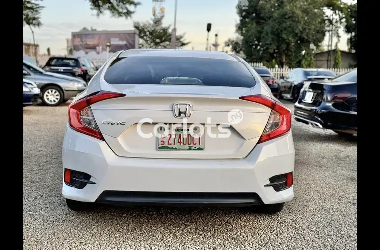 FOREIGN USED 2017 HONDA CIVIC - 5/5