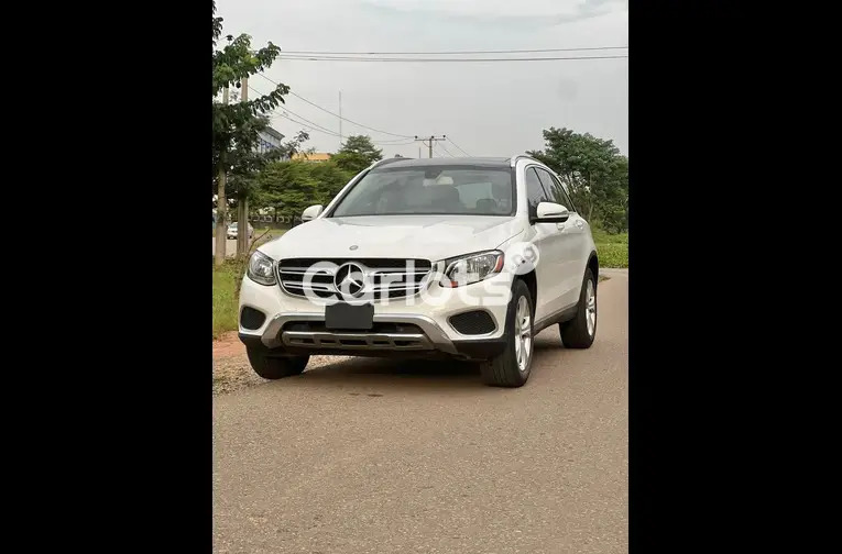 FOREIGN USED 2016 MERCEDES BENZ GLC300 FULL OPTION - 1/5