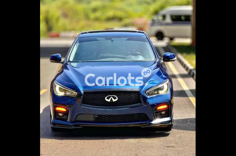 FOREIGN USED 2017 INFINITI Q50s - 1/5