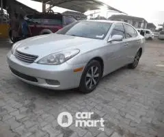 FOREIGN USED LEXUS ES300 - 4