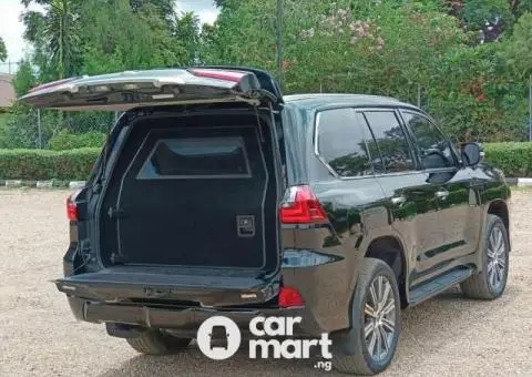 Foreign used 2018 Bulletproof Lexus LX570 - 4/5