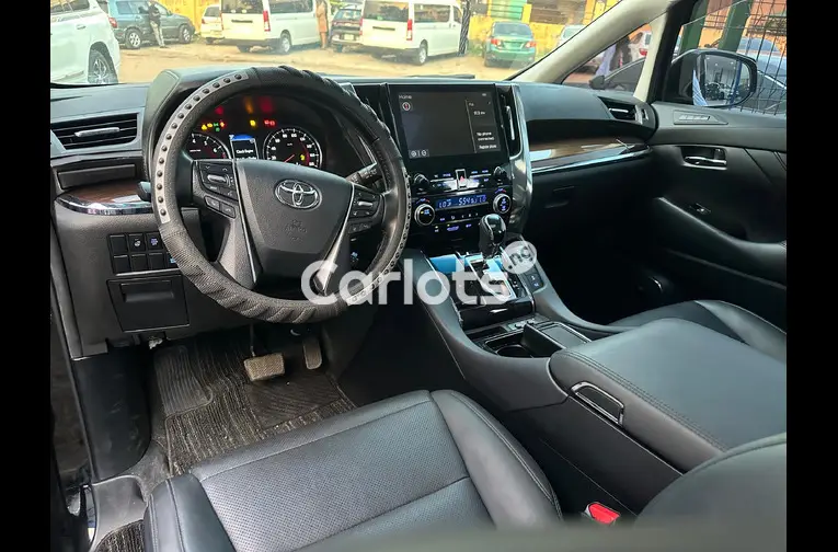 2023 Brand New Toyota Alphard space Bus - 3/5