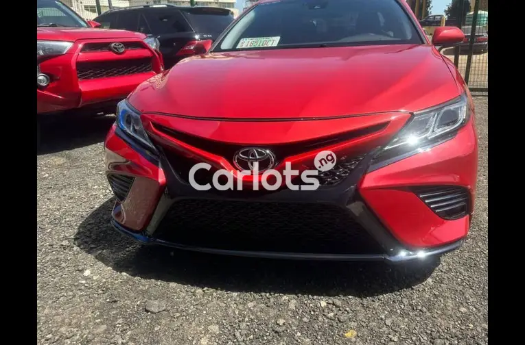 foreign used  2019 Toyota Camry - 1/5