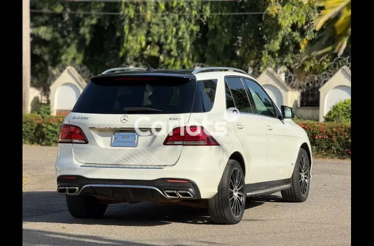 MERCEDES BENZ ML350 UPGRADED TO GLE350 AMG TRIM - 5/5