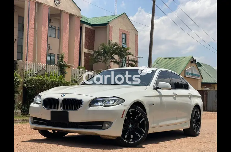 SUPER CLEAN 2021 UPGRADED BMW 5 SERIES - 1/5