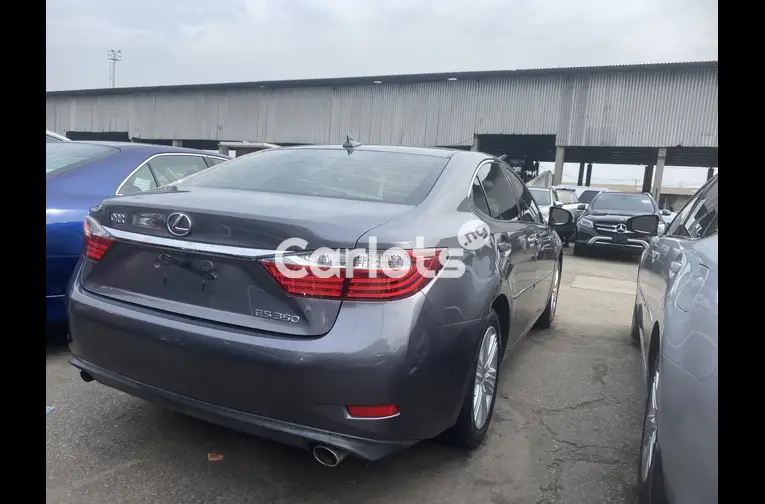 Foreign Used 2014 Lexus Es350 - 5/5