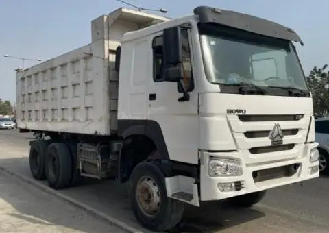 Foreign Used 2013 HOWO 6x4 Dump Truck - 3/4